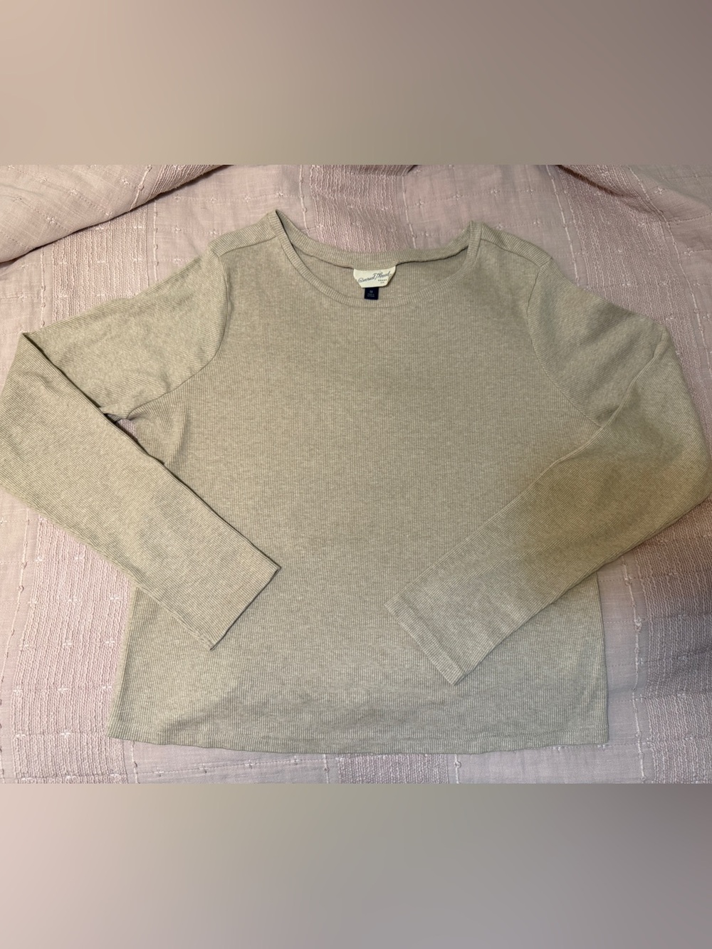 Universal Thread Cream Ribbed Crewneck Top